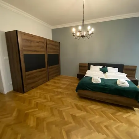 Dunin Majestic 4